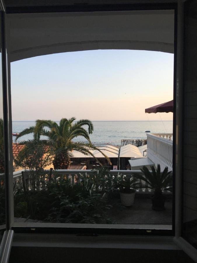 Apartmani Luksic Sutomore Bagian luar foto