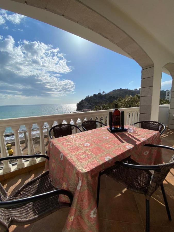 Apartmani Luksic Sutomore Bagian luar foto